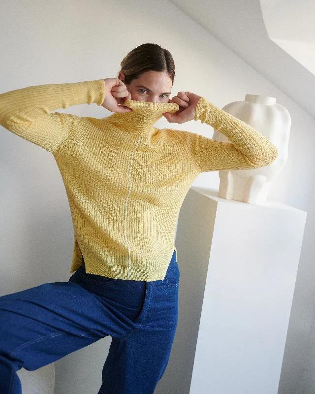 Austėja: Honey Yellow Merino Wool Turtleneck