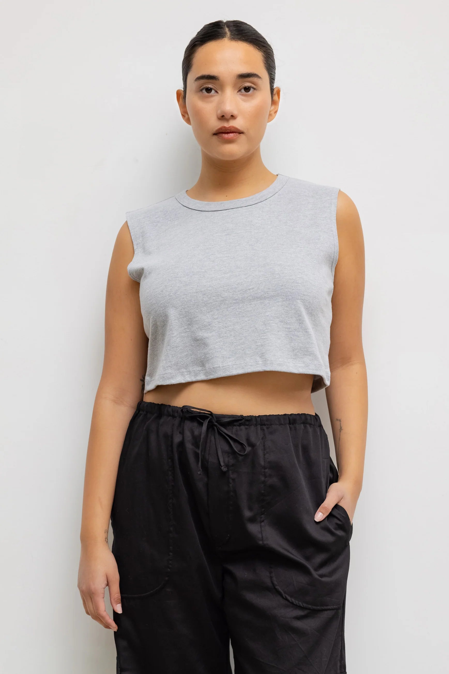 MARGO CROP SLEEVELESS