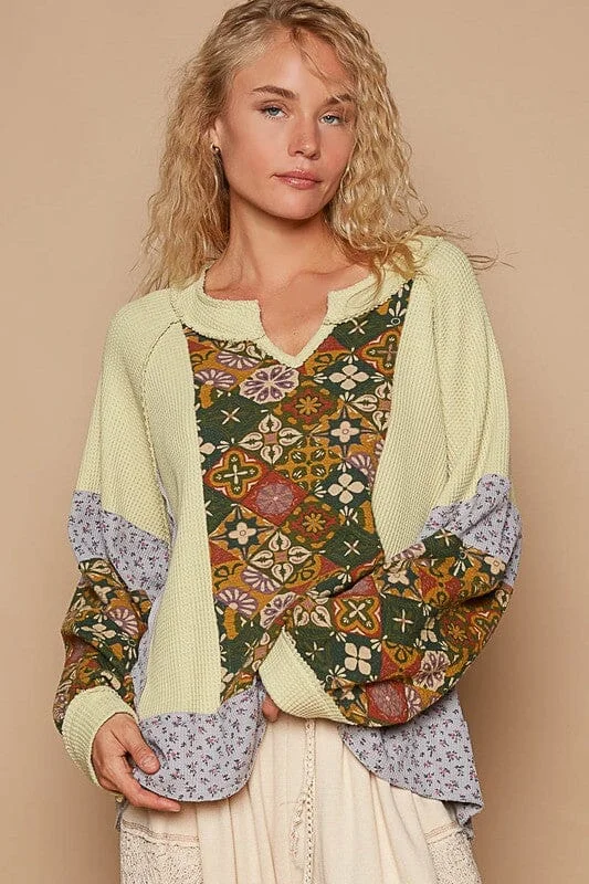 POL Exposed Seam Printed Notched Raglan Sleeve Knit Top Practical Women's Quick - dry