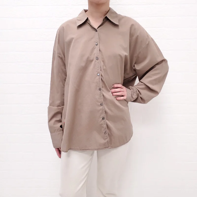 XIRENA OVERSIZED KHAKI COTTON BUTTON UP BLOUSE - SIZE XS