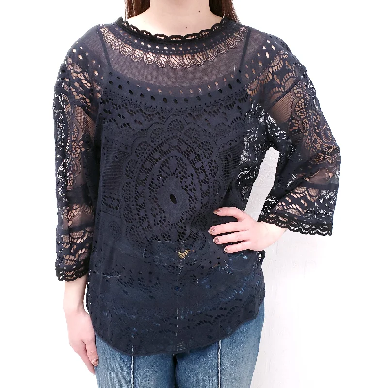 CHLOÉ NAVY LACE BLOUSE - SIZE 38